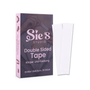 Sie S Studio doppelseitiges Klebeband fuer Koerper und Kleidung, 1.8 x 8.5 cm, 36 Stueck. Ideal für unsichtbare Befestigung von Kleidung und sicheren Halt auf der Haut. Verpackung und Klebestreifen abgebildet.